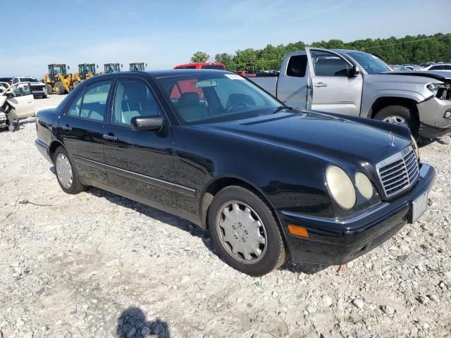 1999 Mercedes-Benz E 320