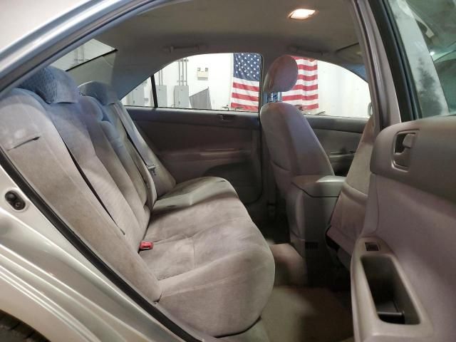 2002 Toyota Camry LE