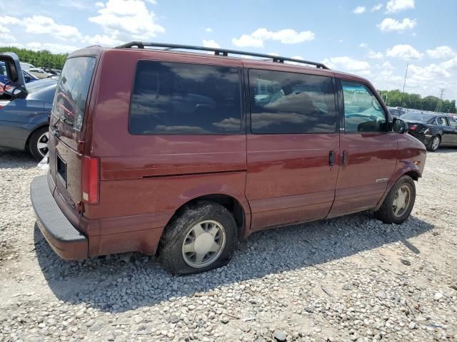 2000 GMC Safari XT