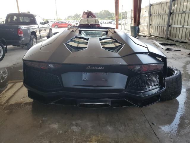 2015 Lamborghini Aventador