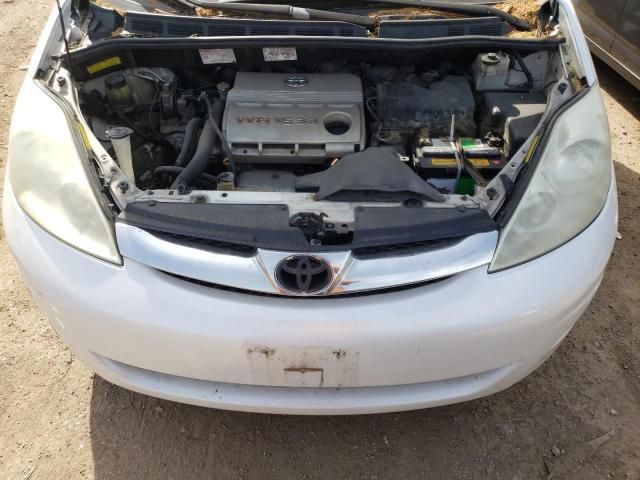 2006 Toyota Sienna XLE