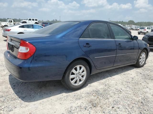 2004 Toyota Camry LE