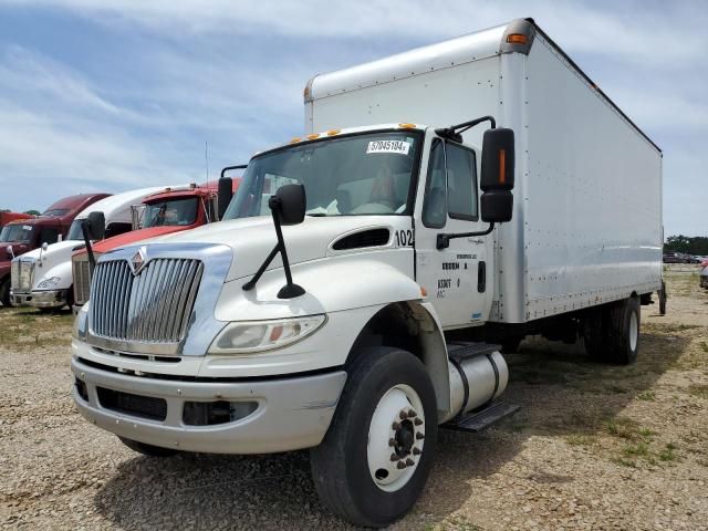 2013 International 4000 4300 LP