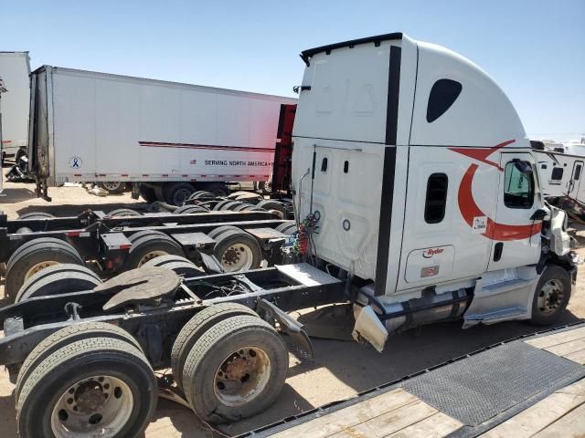 2022 Freightliner Cascadia 126