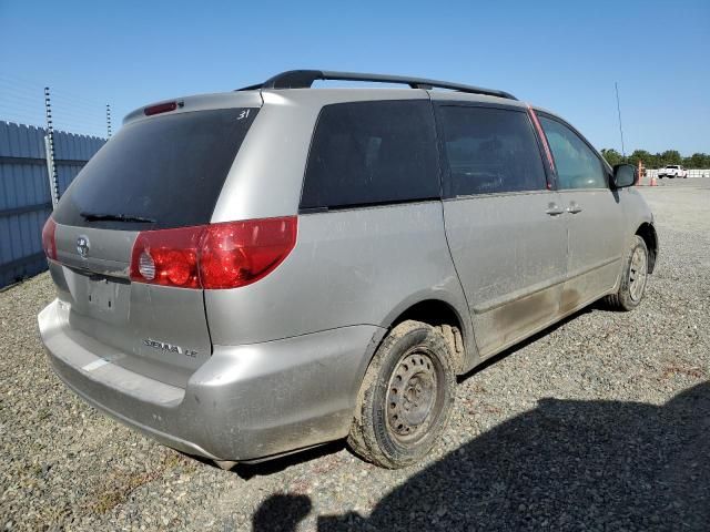 2007 Toyota Sienna CE