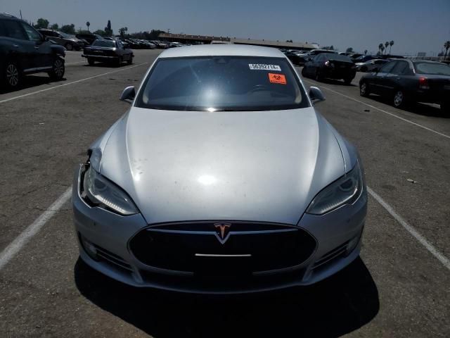 2015 Tesla Model S 85