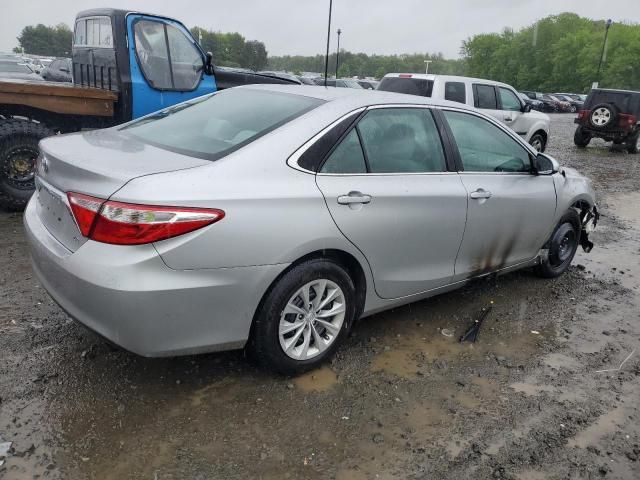 2016 Toyota Camry LE