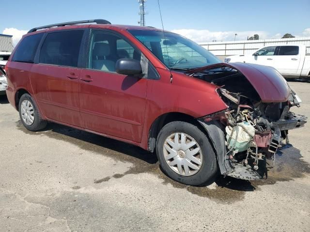 2008 Toyota Sienna CE