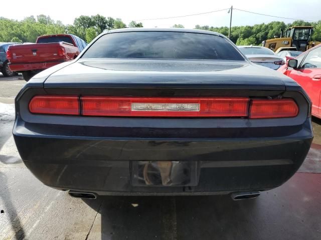 2013 Dodge Challenger SXT