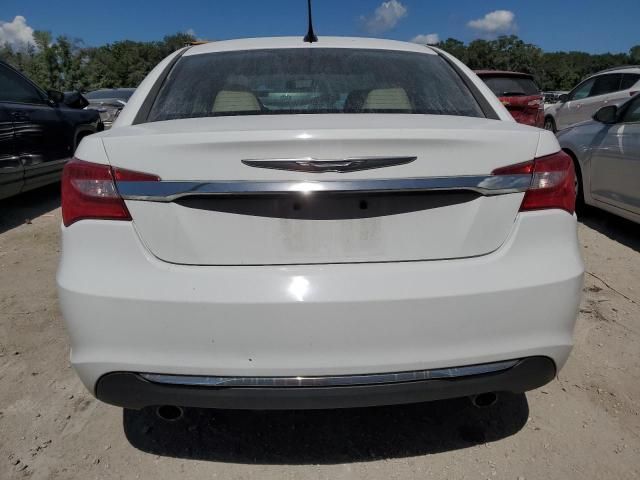 2013 Chrysler 200 LX