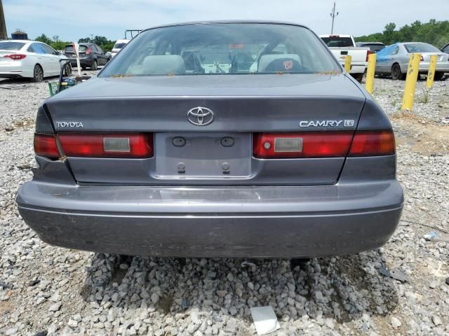 1999 Toyota Camry LE