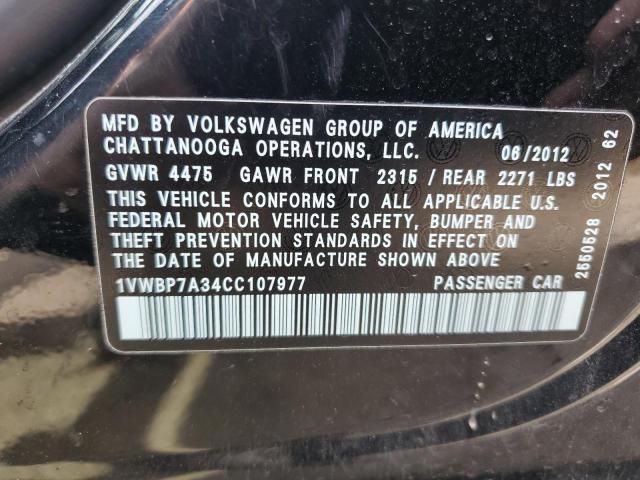 2012 Volkswagen Passat SE