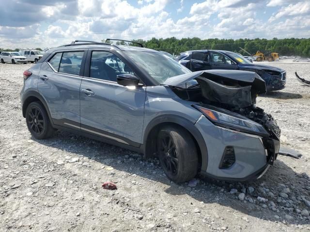 2021 Nissan Kicks SR