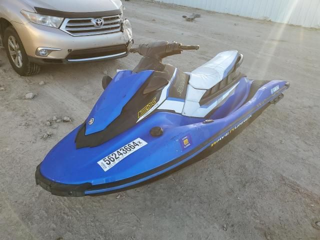 2017 Yamaha Waverunne