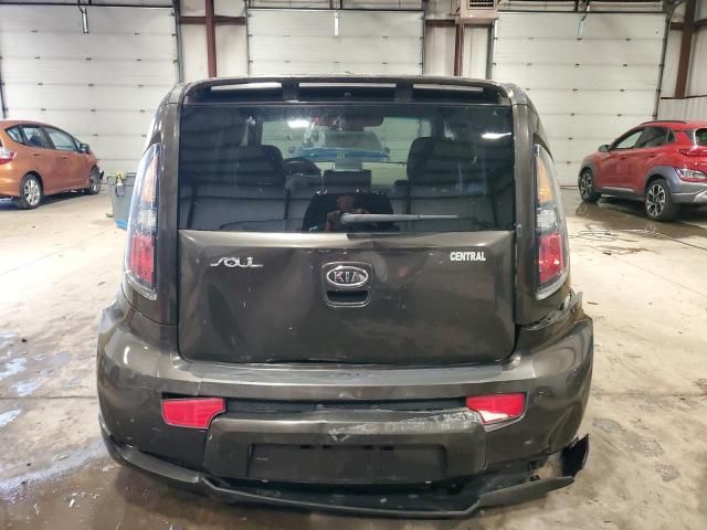 2011 KIA Soul +