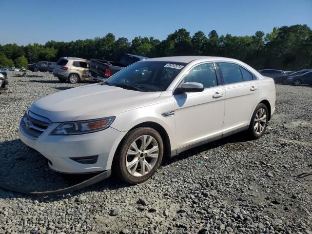 2011 Ford Taurus SEL