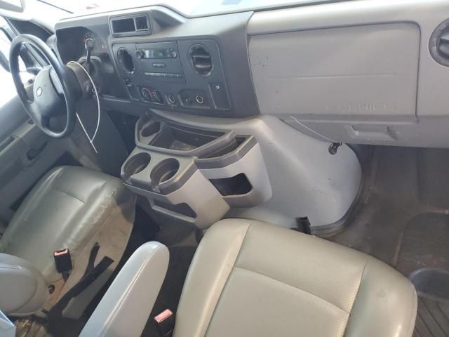 2014 Ford Econoline E250 Van