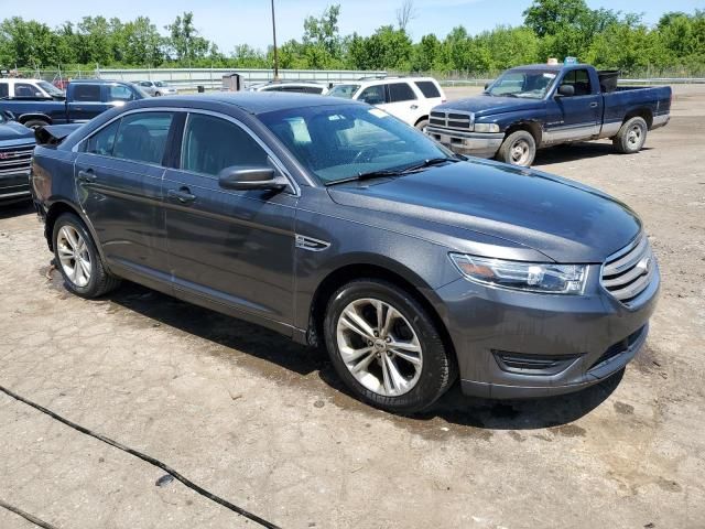 2016 Ford Taurus SEL