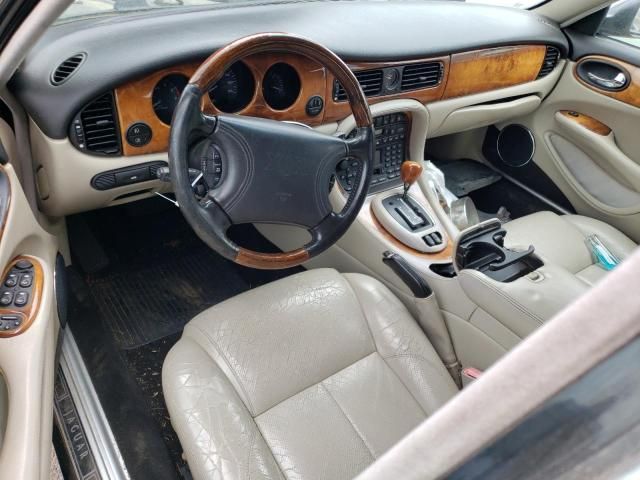 2000 Jaguar XJR