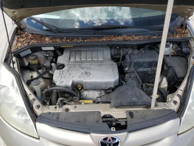 2010 Toyota Sienna CE