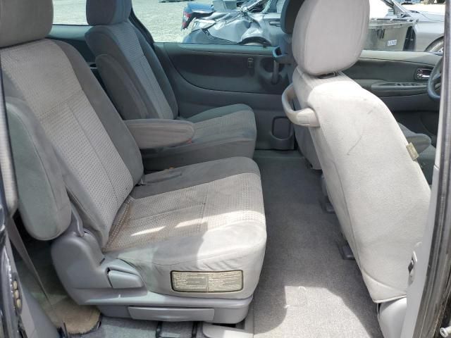 2004 Mazda MPV Wagon