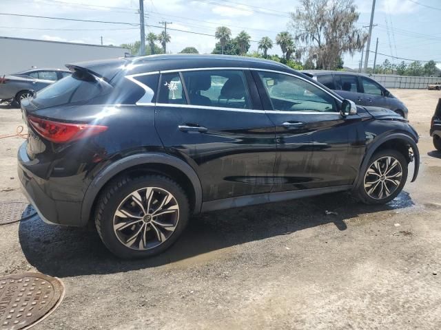 2018 Infiniti QX30 Base