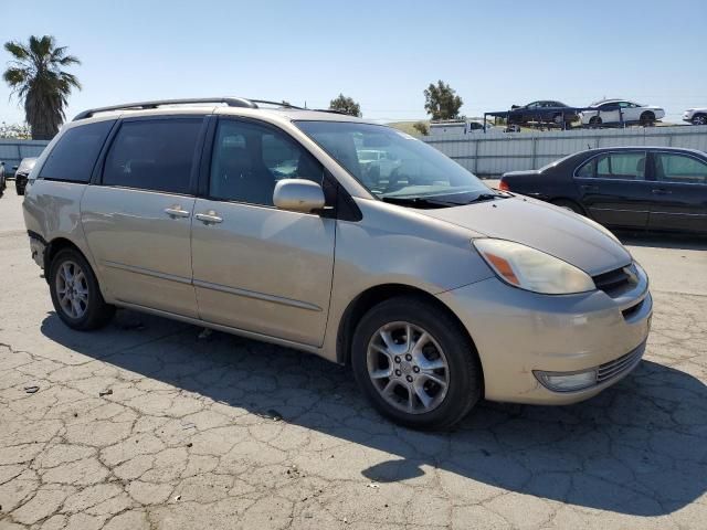 2005 Toyota Sienna XLE