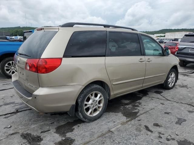 2006 Toyota Sienna XLE