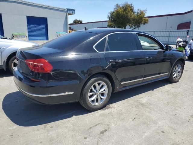 2016 Volkswagen Passat S