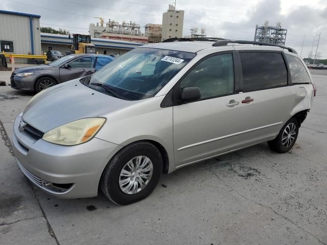 2004 Toyota Sienna CE