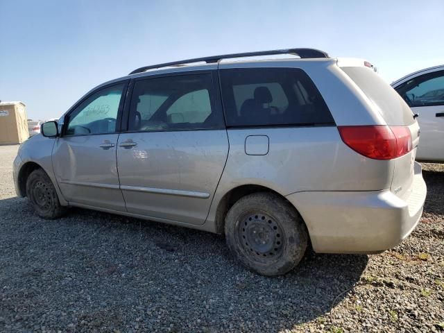 2007 Toyota Sienna CE