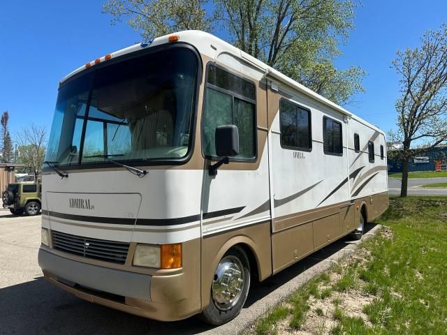 2002 Workhorse Custom Chassis Motorhome Chassis W22