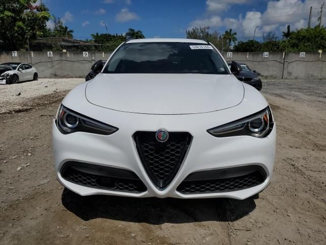 2020 Alfa Romeo Stelvio