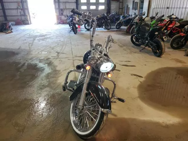 2005 Harley-Davidson Flstni