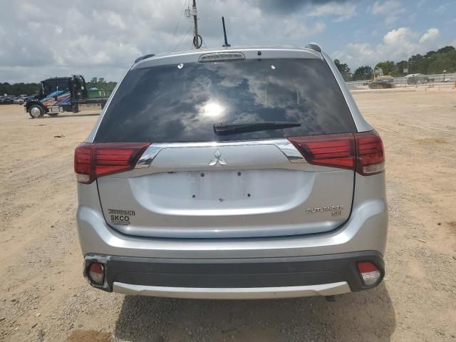 2016 Mitsubishi Outlander SE