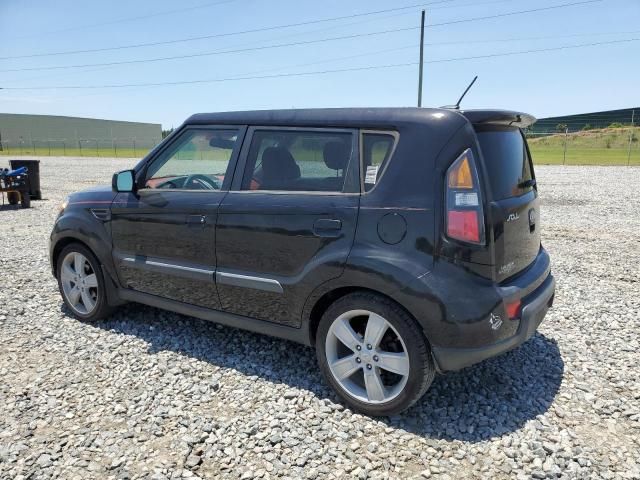 2010 KIA Soul +