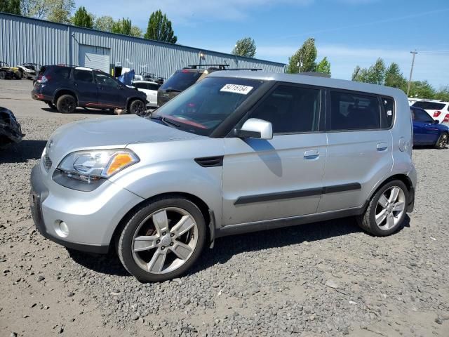 2010 KIA Soul +