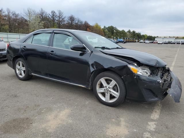 2014 Toyota Camry Hybrid