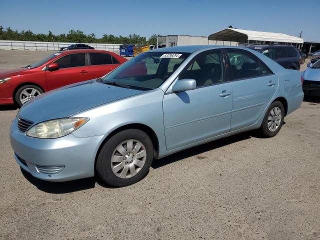 2005 Toyota Camry LE