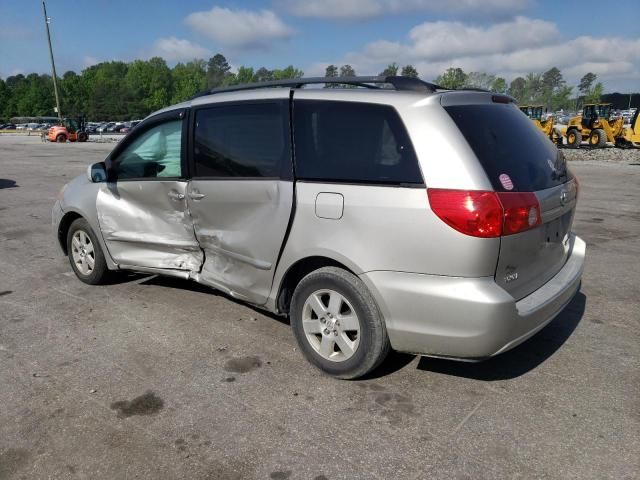 2008 Toyota Sienna XLE