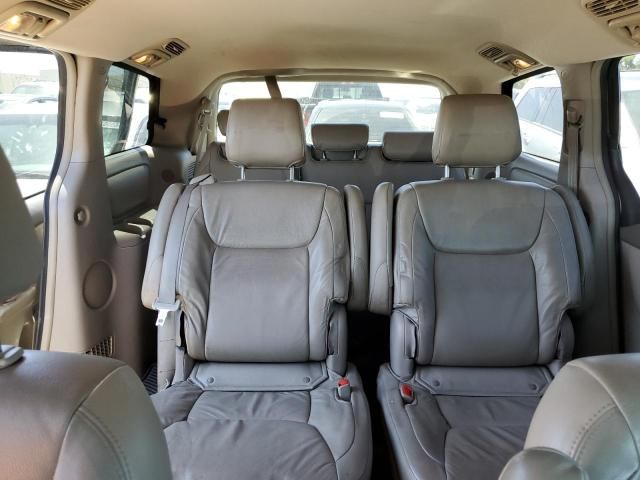 2005 Toyota Sienna XLE