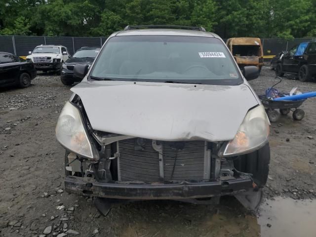 2008 Toyota Sienna CE