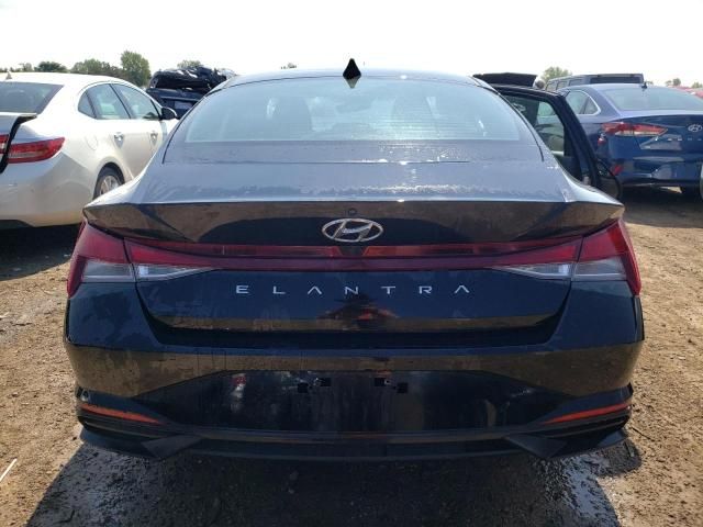 2022 Hyundai Elantra SEL