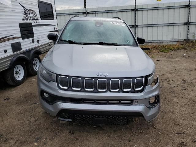 2022 Jeep Compass Latitude LUX