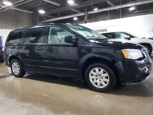 2008 Chrysler Town & Country LX