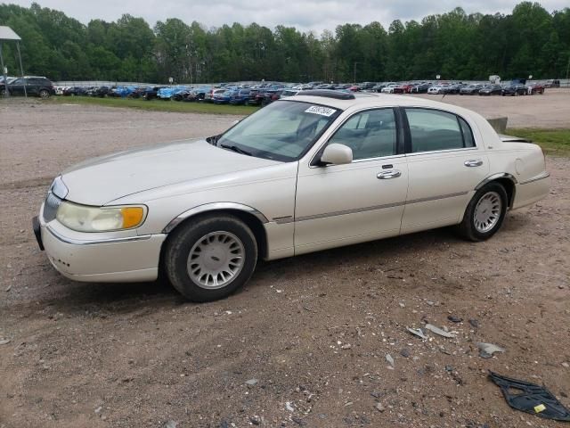 2000 Lincoln Town Car Cartier