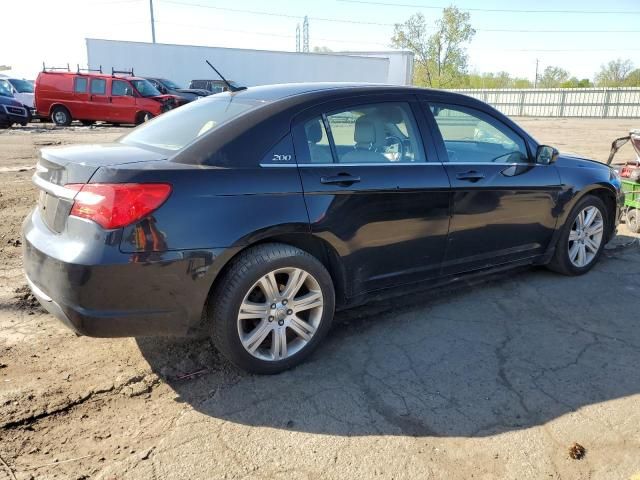 2012 Chrysler 200 Touring