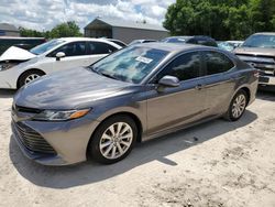 Carros dañados por inundaciones a la venta en subasta: 2018 Toyota Camry L