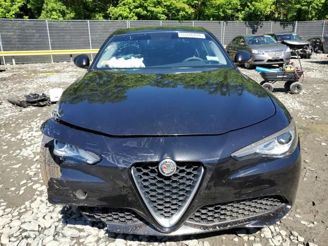 2017 Alfa Romeo Giulia