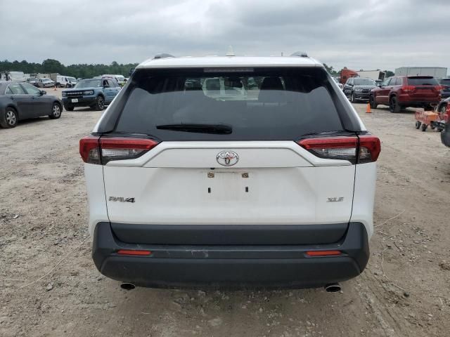 2020 Toyota Rav4 XLE